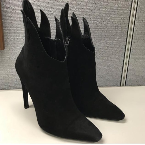 Bottega Veneta flame booties size 39